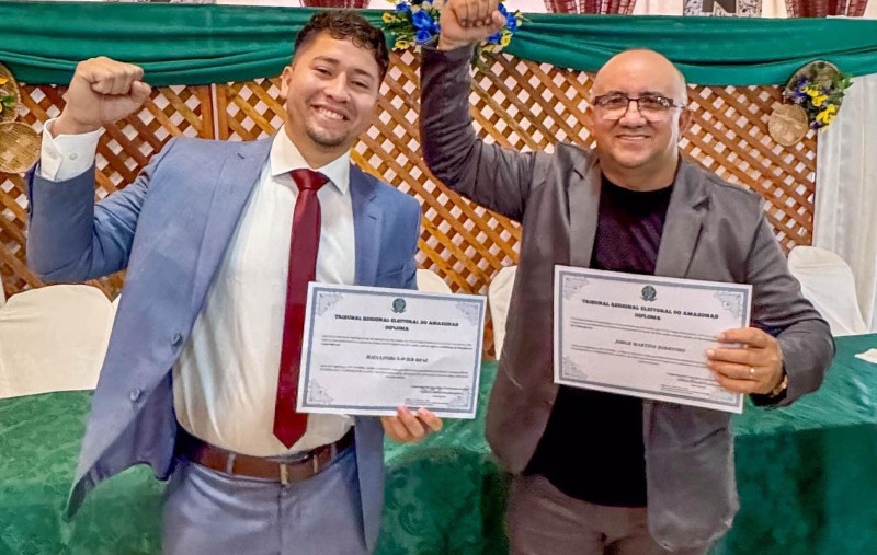 Além da cassação, o juiz declarou inelegíveis por oito anos